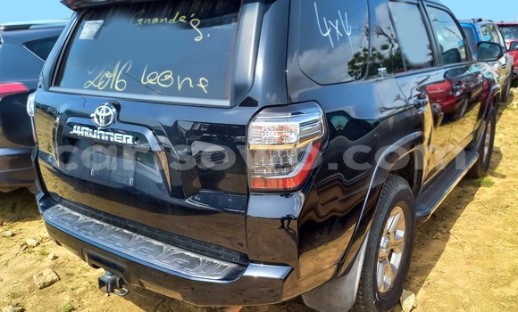 Sayi Na hannu Toyota 4Runner Black Mota in Cotonou a Benin Sayi Na hannu Toyota 4Runner Black Mota in Cotonou a Benin