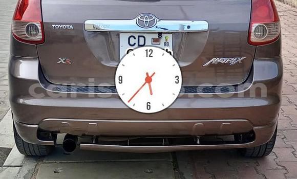 Sayi Sabo Toyota Matrix Azurfa Mota in Cotonou a Benin Sayi Sabo Toyota Matrix Azurfa Mota in Cotonou a Benin