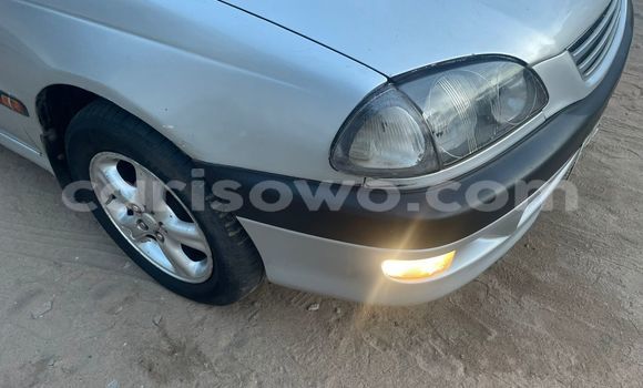 Ra Àlòkù Toyota Avensis Silver Ọkọ̀ in Cotonou ni Benin Ra Àlòkù Toyota Avensis Silver Ọkọ̀ in Cotonou ni Benin
