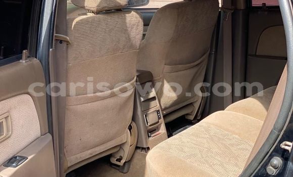 Acheter Occasion Voiture Toyota 4Runner Noir à Cotonou, Benin Acheter Occasion Voiture Toyota 4Runner Noir à Cotonou, Benin