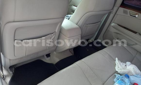 Sayi Na hannu Toyota Avalon White Mota in Cotonou a Benin Sayi Na hannu Toyota Avalon White Mota in Cotonou a Benin