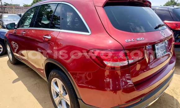 Ra Àlòkù Mercedes-Benz GLC Red Ọkọ̀ in Cotonou ni Benin