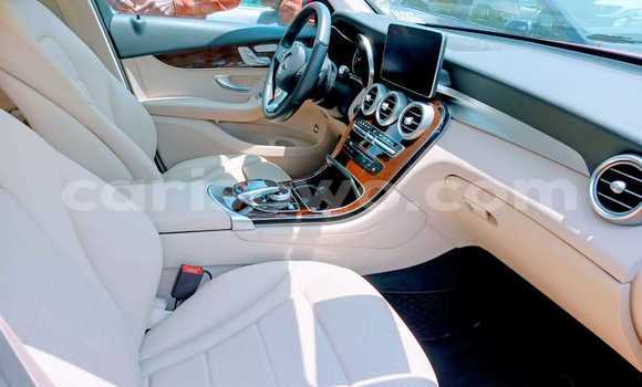 Sayi Na hannu Mercedes-Benz GLC Red Mota in Cotonou a Benin Sayi Na hannu Mercedes-Benz GLC Red Mota in Cotonou a Benin