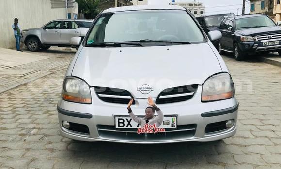 Acheter Occasion Voiture Nissan Almera Tino Gris à Cotonou, Benin Acheter Occasion Voiture Nissan Almera Tino Gris à Cotonou, Benin