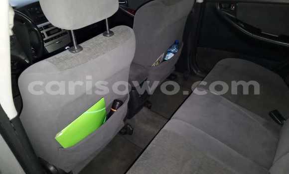 Acheter Occasion Voiture Toyota Corolla Gris à Cotonou, Benin Acheter Occasion Voiture Toyota Corolla Gris à Cotonou, Benin