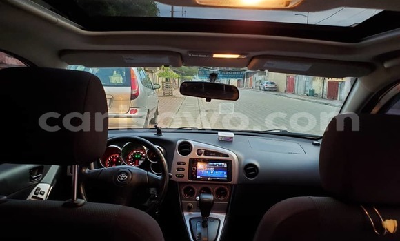 Acheter Occasion Voiture Toyota Matrix Noir à Cotonou, Benin Acheter Occasion Voiture Toyota Matrix Noir à Cotonou, Benin