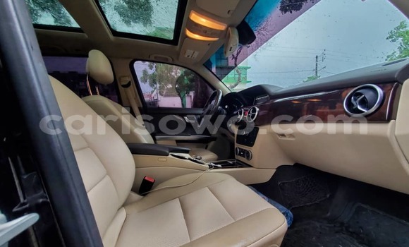Acheter Occasion Voiture Mercedes-Benz GLK–Class Noir à Cotonou, Benin Acheter Occasion Voiture Mercedes-Benz GLK–Class Noir à Cotonou, Benin