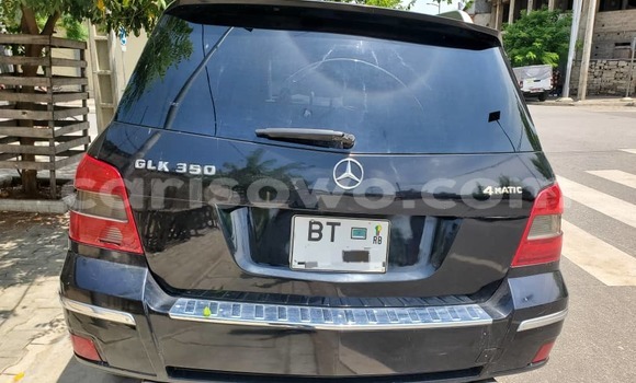Acheter Occasion Voiture Mercedes-Benz GLK–Class Noir à Cotonou, Benin Acheter Occasion Voiture Mercedes-Benz GLK–Class Noir à Cotonou, Benin
