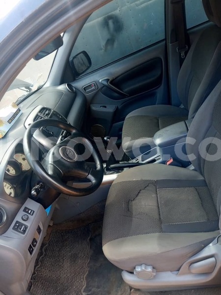 Big with watermark toyota rav4 benin cotonou 17480