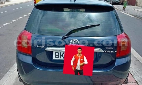 Acheter Occasion Voiture Toyota Corolla Bleu à Cotonou, Benin Acheter Occasion Voiture Toyota Corolla Bleu à Cotonou, Benin