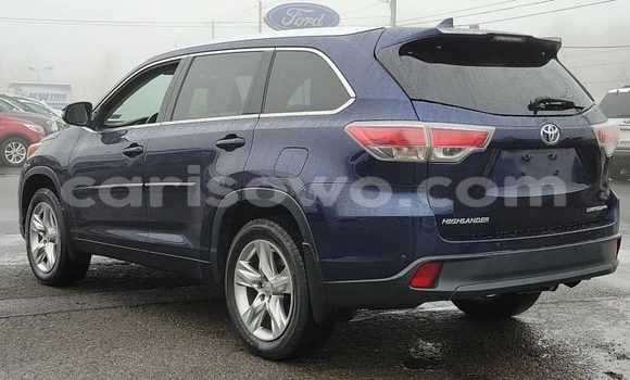 Sayi Imported Toyota Highlander Blue Mota in Import - Dubai a Benin Sayi Imported Toyota Highlander Blue Mota in Import - Dubai a Benin