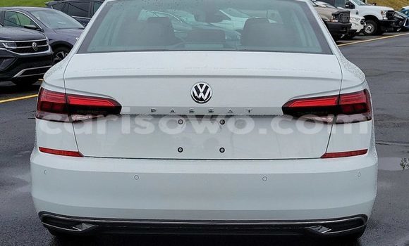 Sayi Imported Volkswagen Passat White Mota in Import - Dubai a Benin Sayi Imported Volkswagen Passat White Mota in Import - Dubai a Benin