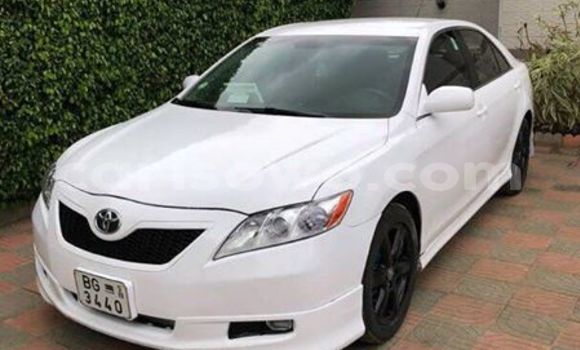 Acheter Occasion Voiture Toyota Camry Blanc à Cotonou, Benin Acheter Occasion Voiture Toyota Camry Blanc à Cotonou, Benin