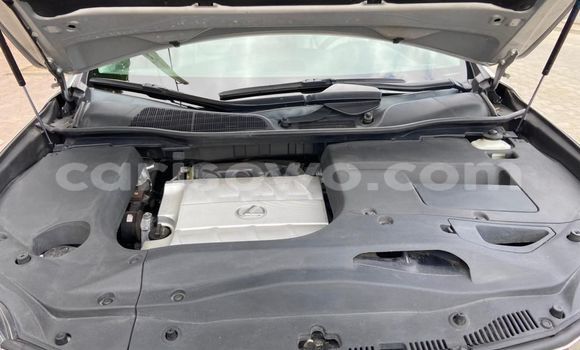 Sayi Na hannu Lexus RX 350 Azurfa Mota in Cotonou a Benin Sayi Na hannu Lexus RX 350 Azurfa Mota in Cotonou a Benin