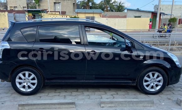 Sayi Na hannu Toyota Corolla Verso Black Mota in Cotonou a Benin Sayi Na hannu Toyota Corolla Verso Black Mota in Cotonou a Benin