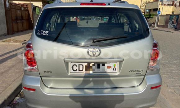 Ra Àlòkù Toyota Corolla Verso Silver Ọkọ̀ in Cotonou ni Benin Ra Àlòkù Toyota Corolla Verso Silver Ọkọ̀ in Cotonou ni Benin