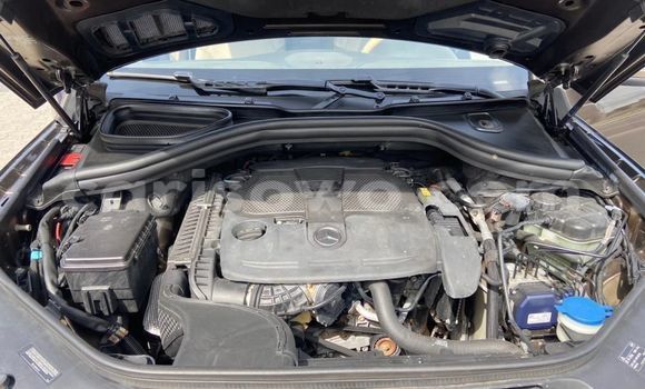 Sayi Na hannu Mercedes-Benz ML–Class Brown Mota in Cotonou a Benin Sayi Na hannu Mercedes-Benz ML–Class Brown Mota in Cotonou a Benin