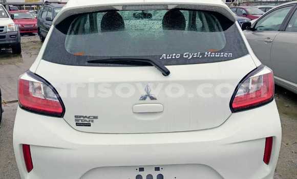 Sayi Sabo Mitsubishi Spacestar White Mota in Cotonou a Benin Sayi Sabo Mitsubishi Spacestar White Mota in Cotonou a Benin