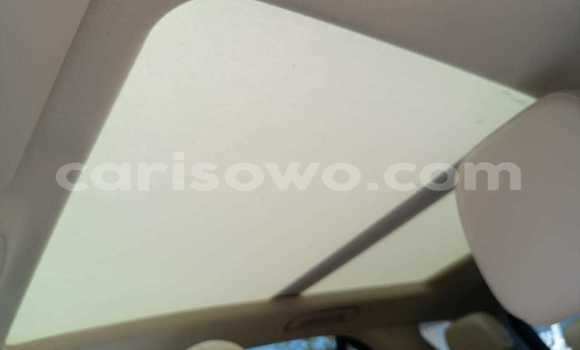 Ra Tuntun Mercedes-Benz GLE funfun Ọkọ̀ in Cotonou ni Benin Ra Tuntun Mercedes-Benz GLE funfun Ọkọ̀ in Cotonou ni Benin