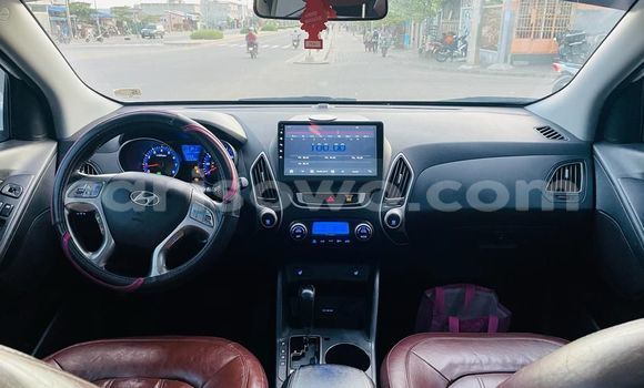 Ra Àlòkù Hyundai Tucson Silver Ọkọ̀ in Cotonou ni Benin Ra Àlòkù Hyundai Tucson Silver Ọkọ̀ in Cotonou ni Benin