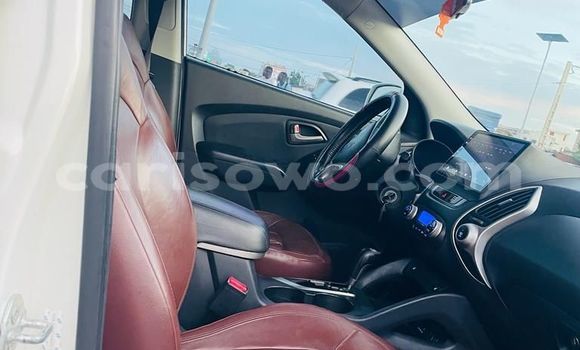 Ra Àlòkù Hyundai Tucson Silver Ọkọ̀ in Cotonou ni Benin Ra Àlòkù Hyundai Tucson Silver Ọkọ̀ in Cotonou ni Benin