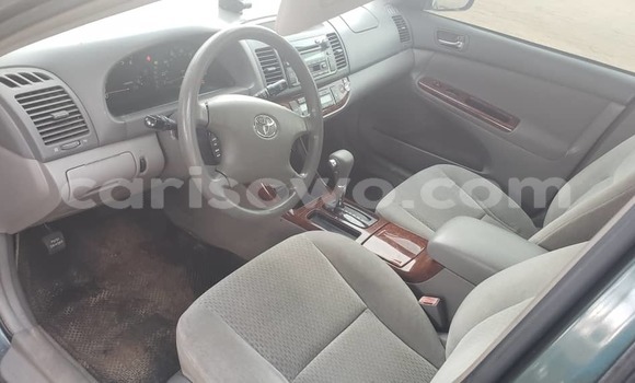 Ra Àlòkù Toyota Camry Blue Ọkọ̀ in Cotonou ni Benin Ra Àlòkù Toyota Camry Blue Ọkọ̀ in Cotonou ni Benin