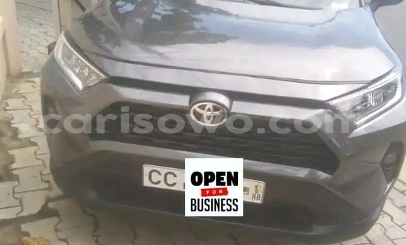 Sayi Na hannu Toyota RAV4 Sauran Mota in Cotonou a Benin