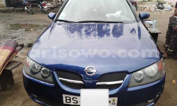 Sayi Na hannu Nissan Almera Blue Mota in Cotonou a Benin
