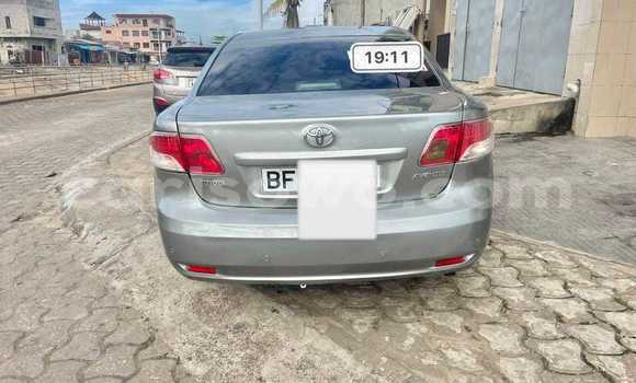 Ra Àlòkù Toyota Avensis Silver Ọkọ̀ in Cotonou ni Benin