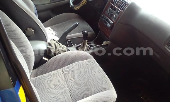 Sayi Na hannu Toyota Avensis Blue Mota in Cotonou a Benin Sayi Na hannu Toyota Avensis Blue Mota in Cotonou a Benin