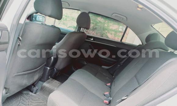 Acheter Occasion Voiture Toyota Avensis Gris à Cotonou, Benin Acheter Occasion Voiture Toyota Avensis Gris à Cotonou, Benin