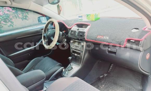 Acheter Occasion Voiture Toyota Avensis Gris à Cotonou, Benin Acheter Occasion Voiture Toyota Avensis Gris à Cotonou, Benin