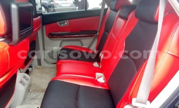 Acheter Occasion Voiture Lexus RX 330 Noir à Cotonou, Benin Acheter Occasion Voiture Lexus RX 330 Noir à Cotonou, Benin