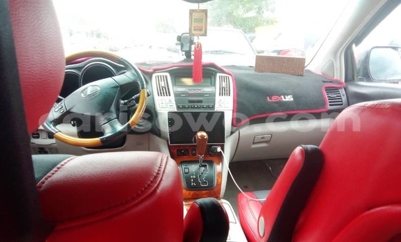 Acheter Occasion Voiture Lexus RX 330 Noir à Cotonou, Benin Acheter Occasion Voiture Lexus RX 330 Noir à Cotonou, Benin