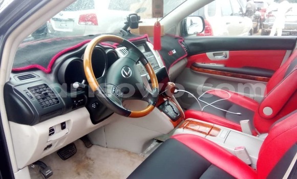 Acheter Occasion Voiture Lexus RX 330 Noir à Cotonou, Benin Acheter Occasion Voiture Lexus RX 330 Noir à Cotonou, Benin