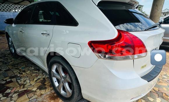 Ra Àlòkù Toyota Venza funfun Ọkọ̀ in Cotonou ni Benin Ra Àlòkù Toyota Venza funfun Ọkọ̀ in Cotonou ni Benin