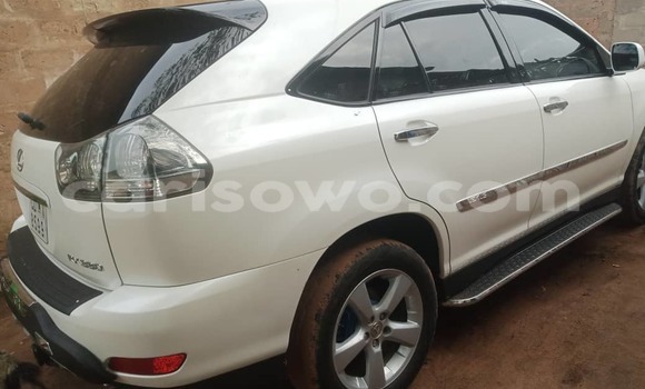Ra Àlòkù Lexus RX 330 Silver Ọkọ̀ in Cotonou ni Benin Ra Àlòkù Lexus RX 330 Silver Ọkọ̀ in Cotonou ni Benin