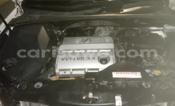 Ra Àlòkù Lexus RX 330 Silver Ọkọ̀ in Cotonou ni Benin Ra Àlòkù Lexus RX 330 Silver Ọkọ̀ in Cotonou ni Benin