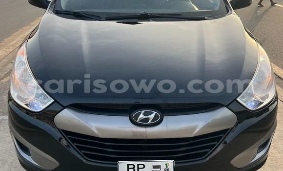 Buy Used Hyundai Tucson Silver Car in Cotonou in Benign