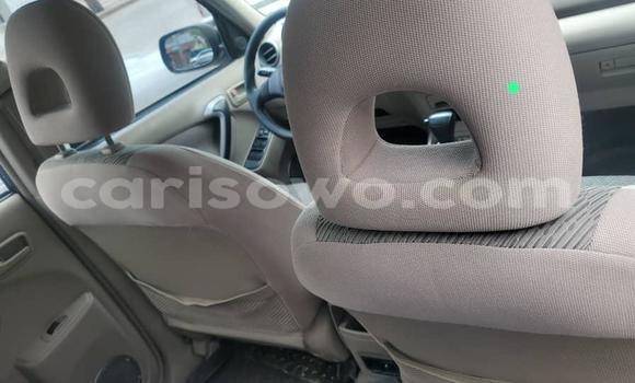 Sayi Na hannu Toyota RAV4 Green Mota in Cotonou a Benin Sayi Na hannu Toyota RAV4 Green Mota in Cotonou a Benin