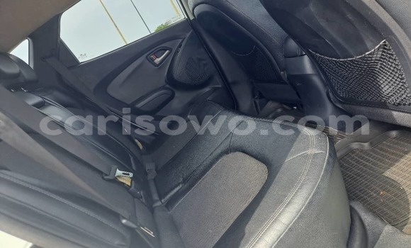 Acheter Occasion Voiture Hyundai Tucson Blanc à Cotonou, Benin Acheter Occasion Voiture Hyundai Tucson Blanc à Cotonou, Benin