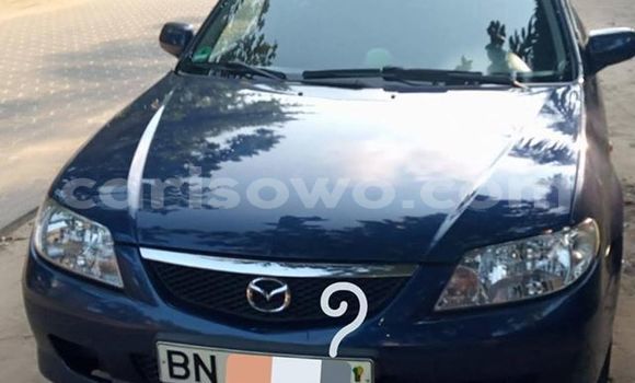 Acheter Occasion Voiture Mazda 323 Bleu à Cotonou, Benin Acheter Occasion Voiture Mazda 323 Bleu à Cotonou, Benin