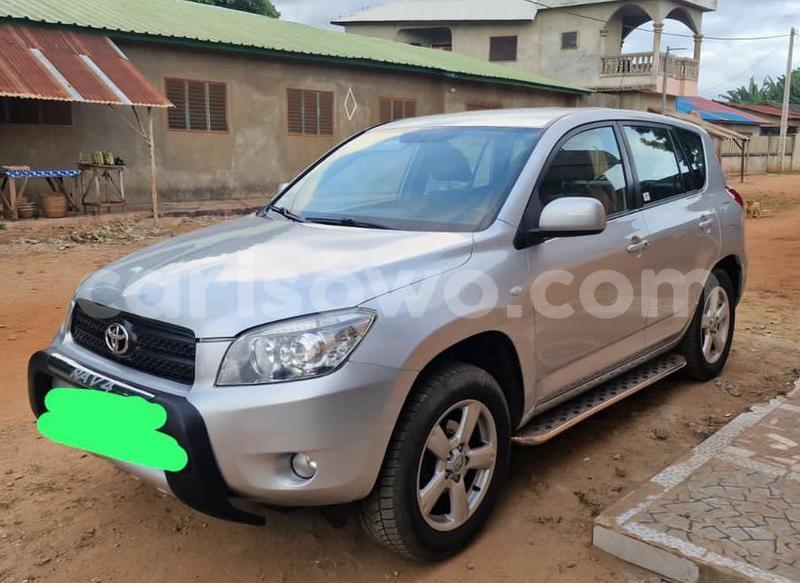Big with watermark toyota rav4 benin cotonou 17600