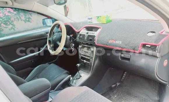 Acheter Occasion Voiture Toyota Avensis Gris à Cotonou, Benin Acheter Occasion Voiture Toyota Avensis Gris à Cotonou, Benin