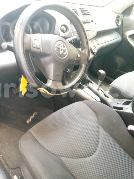 Big with watermark toyota rav4 benin cotonou 17610