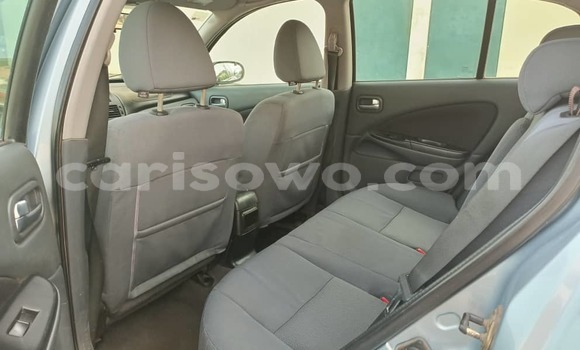 Sayi Na hannu Nissan Almera Green Mota in Cotonou a Benin Sayi Na hannu Nissan Almera Green Mota in Cotonou a Benin