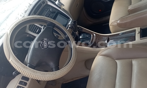 Sayi Na hannu Toyota Highlander Black Mota in Cotonou a Benin Sayi Na hannu Toyota Highlander Black Mota in Cotonou a Benin