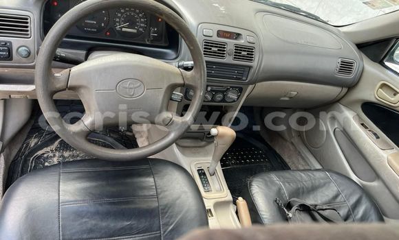 Ra Àlòkù Toyota Corolla Alawọ ewe Ọkọ̀ in Cotonou ni Benin Ra Àlòkù Toyota Corolla Alawọ ewe Ọkọ̀ in Cotonou ni Benin