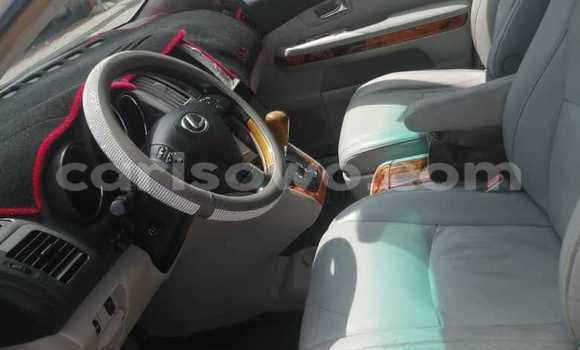Ra Àlòkù Lexus RX 330 funfun Ọkọ̀ in Cotonou ni Benin Ra Àlòkù Lexus RX 330 funfun Ọkọ̀ in Cotonou ni Benin