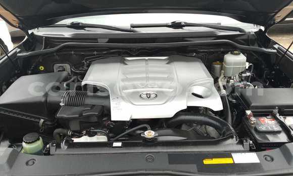 Ra Àlòkù Toyota Land Cruiser Black Ọkọ̀ in Cotonou ni Benin Ra Àlòkù Toyota Land Cruiser Black Ọkọ̀ in Cotonou ni Benin